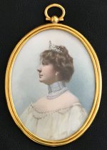 Portrait of Maud Lee (Fritz) Flood, c. 1907