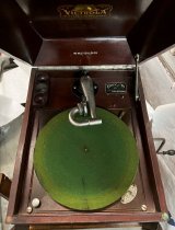 Victrola, c. 1911-1924