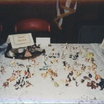 Rachel & Cathy Sherman's Minature collectables