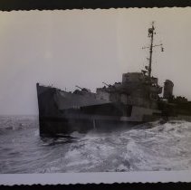 USS BREEMAN underway