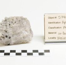 Apophyllite, 5740.