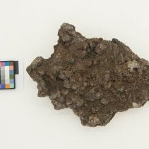 Calcite, 8617 with scale bar.