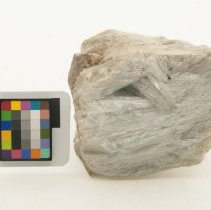 Celestine, 5545 with scale bar.