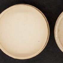 Oxychilus draparnaudi, 21-146. Shells in pill box w/scale bar.