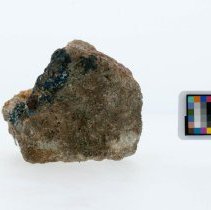 Lazulite, 5284. Edge view with scale bar.