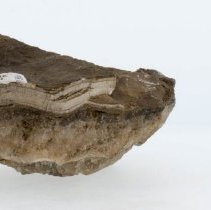 Calcite, 8436. Left view with scale bar.