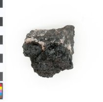 Hausmannite, 3212. Top view w/scale bar.