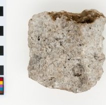 Aragonite, 8887. Bottom view w/scale.