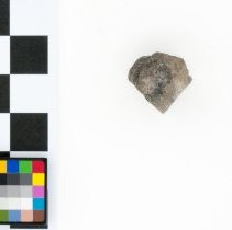 Phosgenite, 8934. Front view w/scale bar.