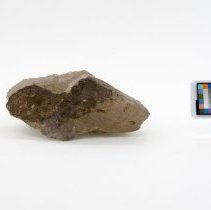 Witherite, 8888. Reverse view w/scale bar.