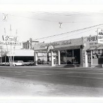 Smith Oldsmobile Dealership