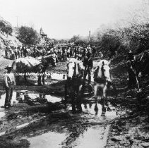 Clearing the Arizona Canal, 1890 ca