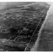 From the Naples Beach Club south