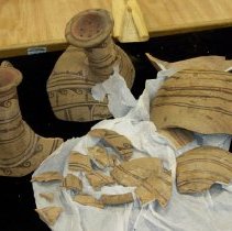 Chimney Askos/ Spouted Puring Vase for Pouring