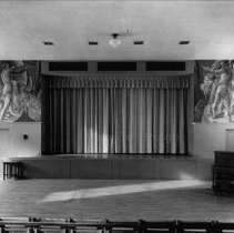 Henrick Hudson and Daniel Boone