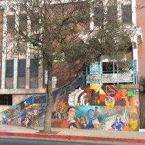 [Aztec Mountains, Notable People]