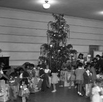 Jefferson high school activities.  Christmas party given for needy children of the community by the students.