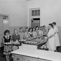 Cafeteria pictures and health pictures taken at Raymond avenue school. Cafe