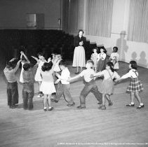 Sterry school activities.  Physical education.  Rhythm [dance, dancing] activities.