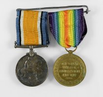 Victory Medal obverse (left), Arnold Shuttleworth