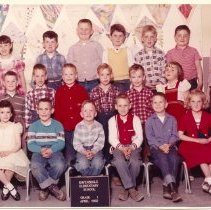 Ravensdale Elementary School April 1960 Grade 1