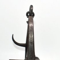 2020.FIC.048 Right Side