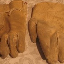 Slim Haugens gloves