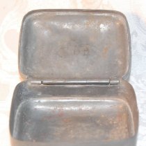 metal soap dish