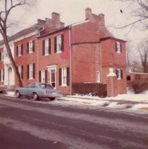 120-122 AMherst STreet