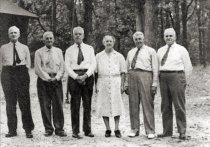 Larrick family, 1947