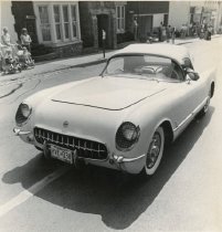 1950s Corvette in Alexander Muir School Reunion Parade