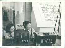 2008.260.homefront.0003