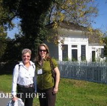 Diane Speranza and unknown at Carter Hall for the 2008 Reunion in DC.