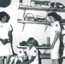 l-r Anne Fangman, Darlene Padgett, Rosemary Zink and unknown Ceylon.