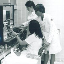 HOPE Med Tech Marie Zeuthen teaching Lab Assistants in Laredo Mercy Hosp