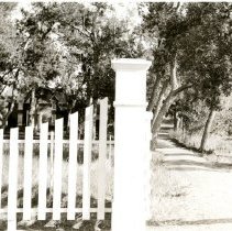 Wannemaker House behind picket fence