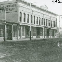 Linder Block building & Avenue Hotel