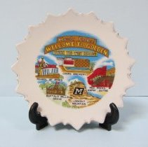 Welcome to Golden commemorative plate
