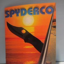 2001 Spyderco product guide