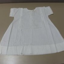 https://s3.amazonaws.com/pastperfectonline/images/museum_162/023/thumbs/1990.068.c.jpg