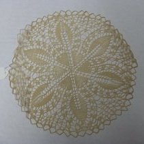 https://s3.amazonaws.com/pastperfectonline/images/museum_162/024/thumbs/1997.010.002.8.jpg