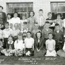 Mitchell School, third grade class photograph
