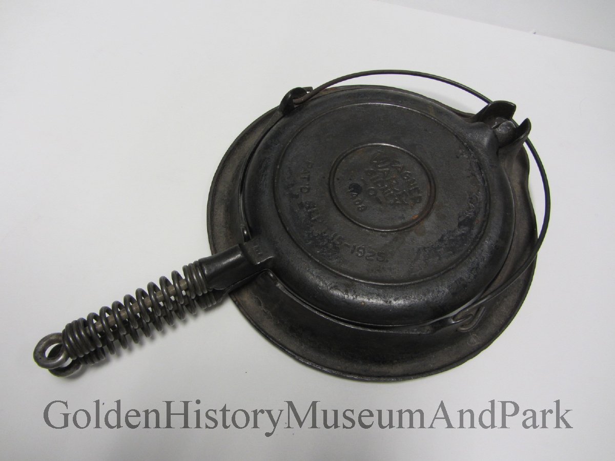 wagner waffle iron 1925