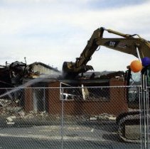 Hesteds Department Store during demolition