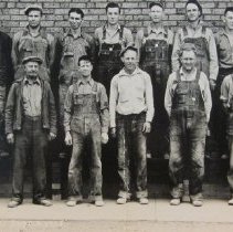 Golden Fire & Brick employees