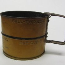 Metal flour sifter 2