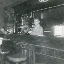 Dud's Cafe on Washington Ave.