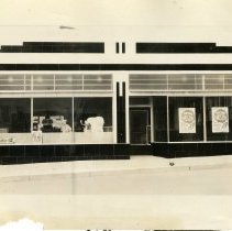 Preuss Building on Washington Avenue