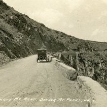 Postcard "Lookout Mt. Road, Denver Mt. Parks, Colo."