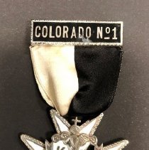 Masonic Order of the Knights Templar medal belonging to Dr. L. C. Anderson